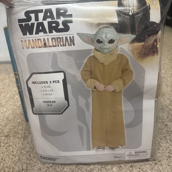 Star Wars The Mandalorian Grogu toddler 3pc Brown Robe Costume Disney ages 3-4 - Picture 1 of 6